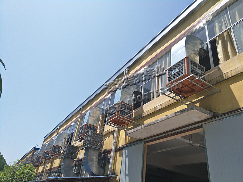 鋼結(jié)構(gòu)廠房通風(fēng)降溫方案、廠房車(chē)間通風(fēng)降溫方案、大型工業(yè)風(fēng)扇、物流倉(cāng)儲(chǔ)大風(fēng)扇、大吊扇、工業(yè)風(fēng)扇、廠房車(chē)間降溫設(shè)備、廠房車(chē)間通風(fēng)設(shè)備、車(chē)間溫控設(shè)備、工業(yè)大吊扇、工業(yè)大風(fēng)扇、工業(yè)節(jié)能風(fēng)扇、湖北瑞兆偉業(yè)通風(fēng)降溫科技有限公司