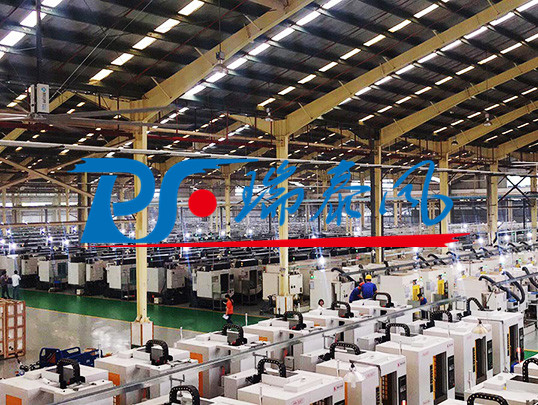 鋼結(jié)構(gòu)廠房通風(fēng)降溫方案、廠房車間通風(fēng)降溫方案、大型工業(yè)風(fēng)扇、物流倉儲大風(fēng)扇、大吊扇、工業(yè)風(fēng)扇、廠房車間降溫設(shè)備、廠房車間通風(fēng)設(shè)備、車間溫控設(shè)備、工業(yè)大吊扇、工業(yè)大風(fēng)扇、工業(yè)節(jié)能風(fēng)扇、湖北瑞兆偉業(yè)通風(fēng)降溫科技有限公司