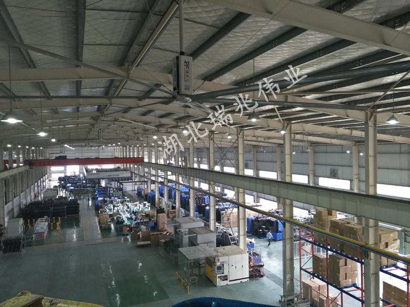 工業(yè)吊扇、車間降溫通風(fēng)、超大節(jié)能風(fēng)扇