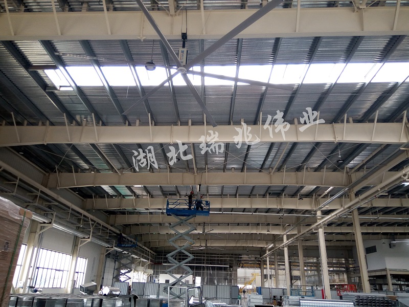 瑞泰風(fēng)工業(yè)大風(fēng)扇，瑞泰風(fēng)大風(fēng)扇，瑞泰風(fēng)工業(yè)大風(fēng)扇的優(yōu)點(diǎn)，工業(yè)大風(fēng)扇 ，工業(yè)大風(fēng)扇的優(yōu)點(diǎn)