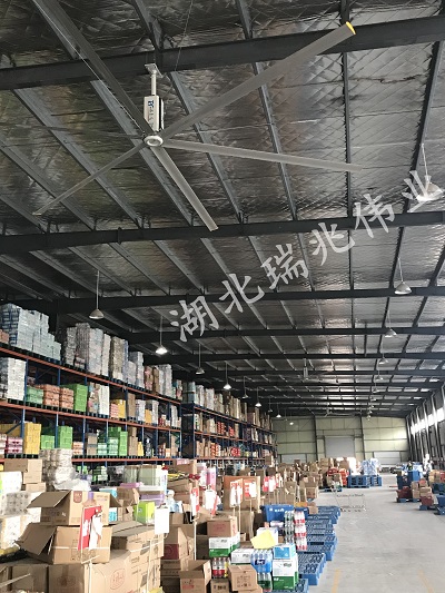 工業(yè)大風(fēng)扇，工業(yè)大吊扇，高大空間用工業(yè)大風(fēng)扇，物流倉庫用工業(yè)大風(fēng)扇，鋼結(jié)構(gòu)廠房用工業(yè)大風(fēng)扇