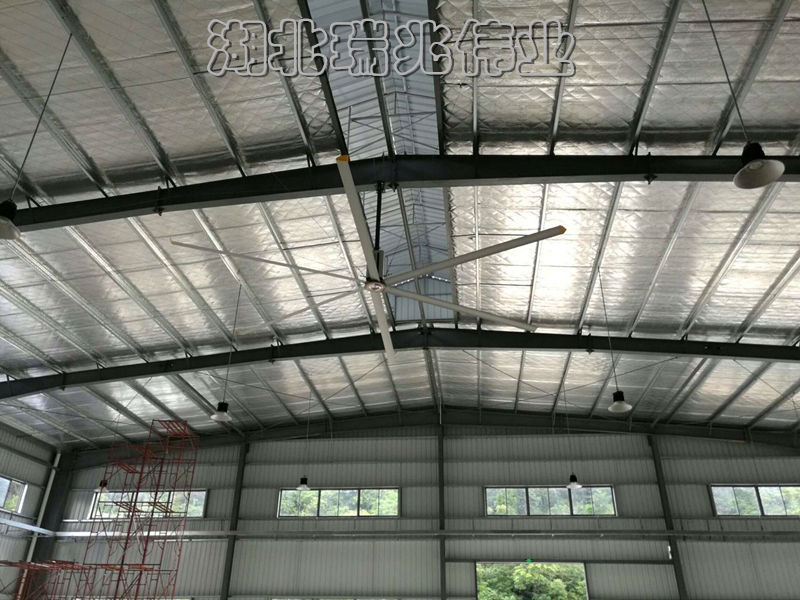 食品加工廠以及商場倉庫祛濕除潮難題，瑞兆大型工業(yè)風扇輕松搞定