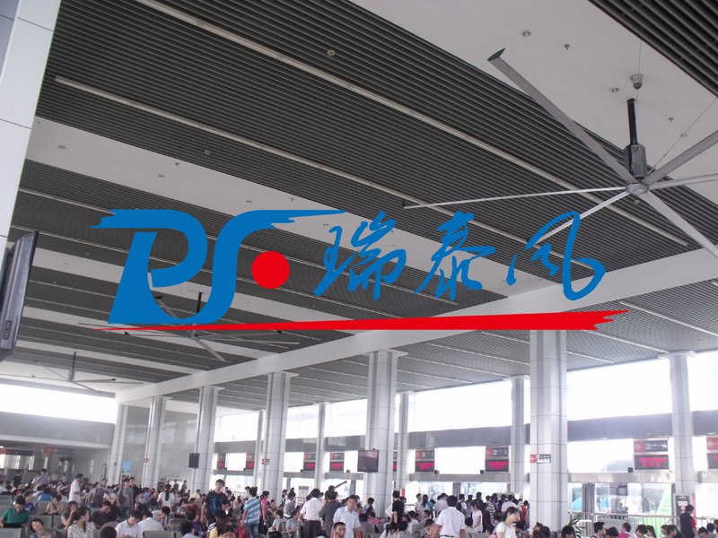 高大廠房車間通風(fēng)降溫，瑞泰風(fēng)工業(yè)大風(fēng)扇，夏日防暑好搭檔！