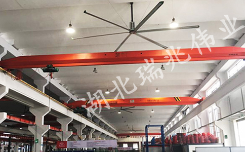 大型工業(yè)風(fēng)扇比其他降溫設(shè)備使用范圍更廣、更優(yōu)勢(shì)！